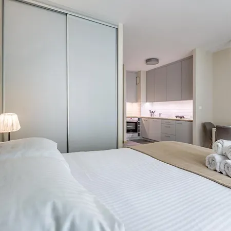 Wola Nest By Aparo - Metro Rondo Daszyńskiego, Centrum, Browary Warszawskie, Winda, Balkon Warszawa