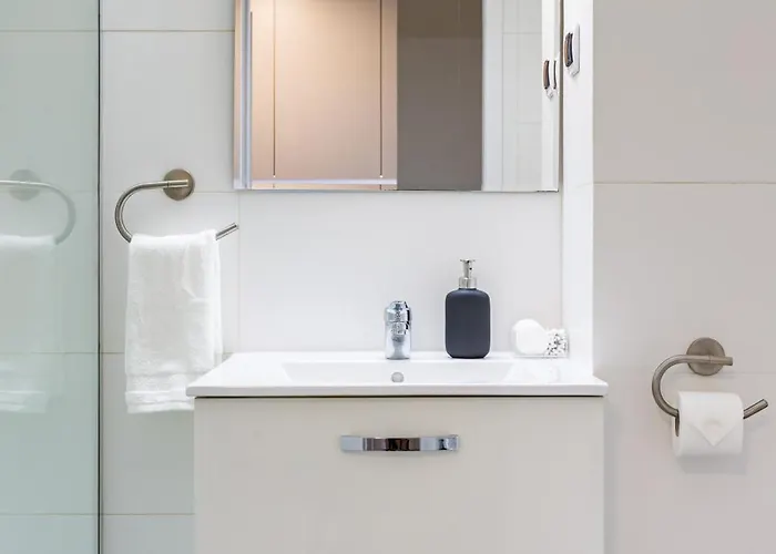 شقة Wola Nest By Aparo - Metro Rondo Daszynskiego, Centrum, Browary Warszawskie, Winda, Balkon *