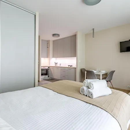 Wola Nest By Aparo - Metro Rondo Daszynskiego, Centrum, Browary Warszawskie, Winda, Balkon وارسو